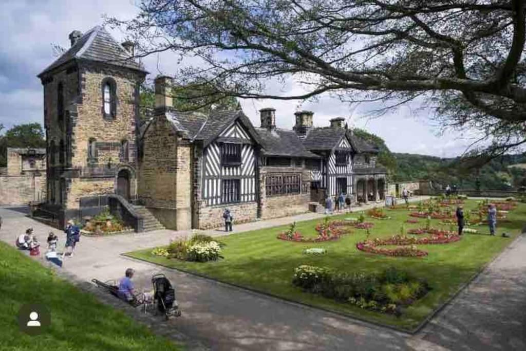 Unique Victorian Stable Conversion Halifax Esterno foto