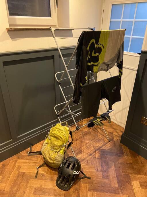 Unique Victorian Stable Conversion Halifax Esterno foto