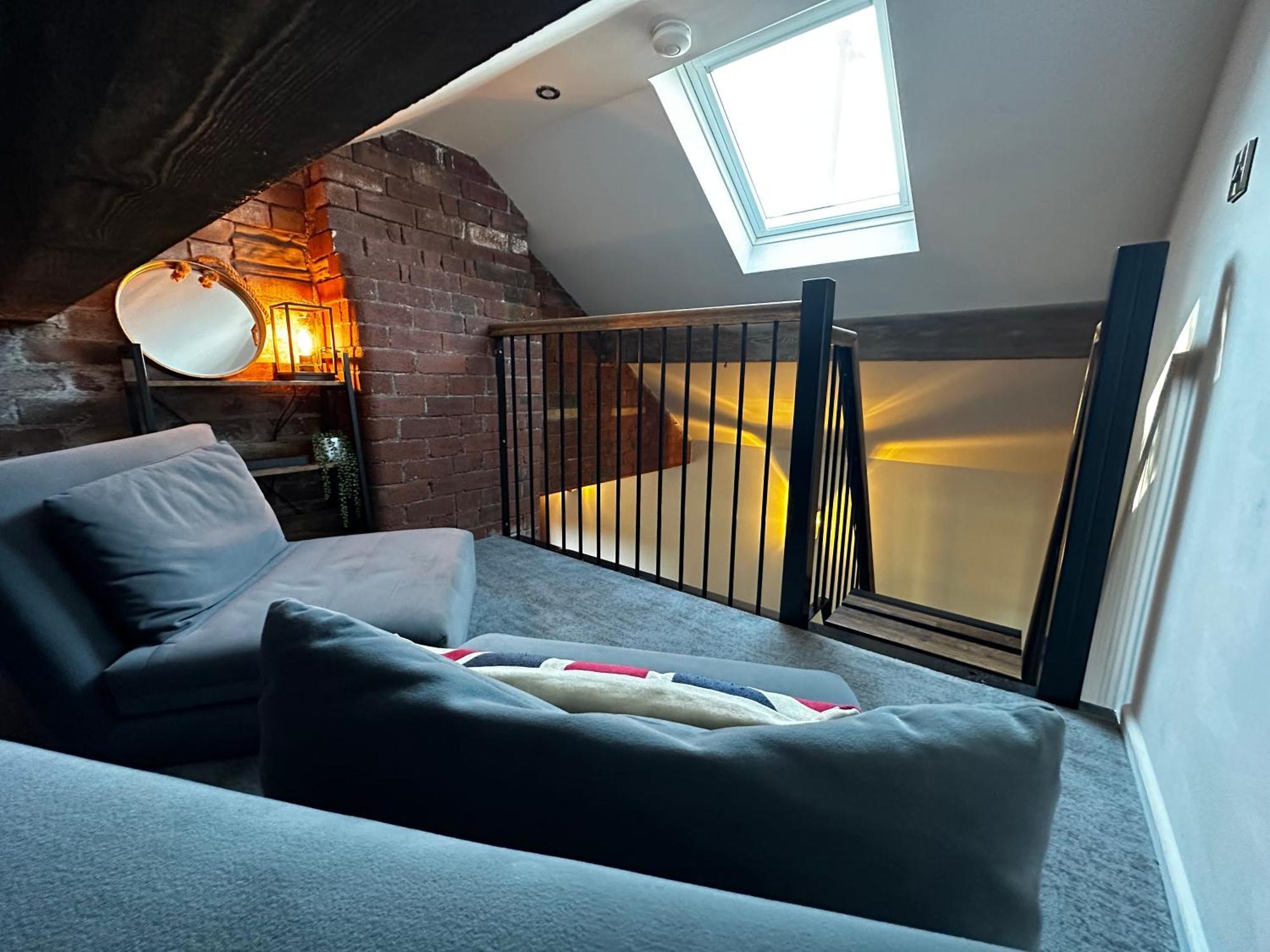 Unique Victorian Stable Conversion Halifax Esterno foto
